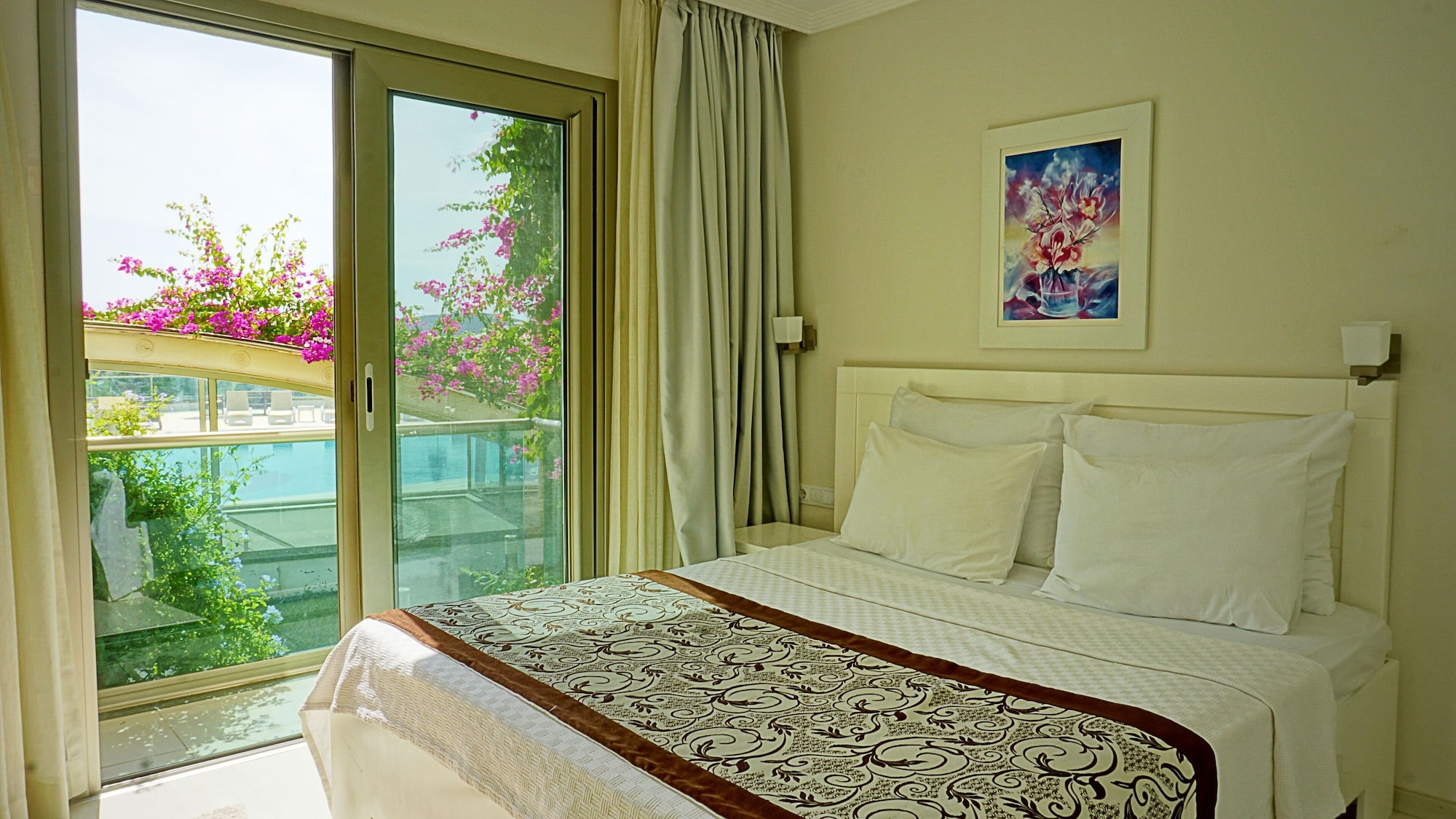 شقة بسرير مزدوج وسريرين منفصلين بإطلالة على الحديقة بغرفتي نوم، Royal Palm Residence 2/6