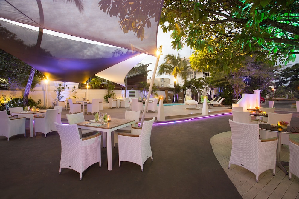 Esprit Libre Restaurant and Guest House 37/53