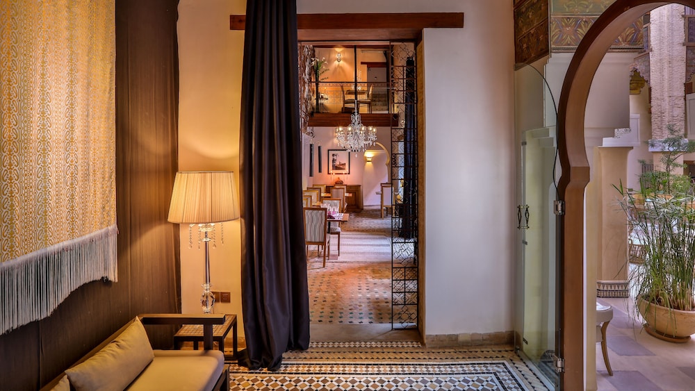 Karawan Riad 26/45