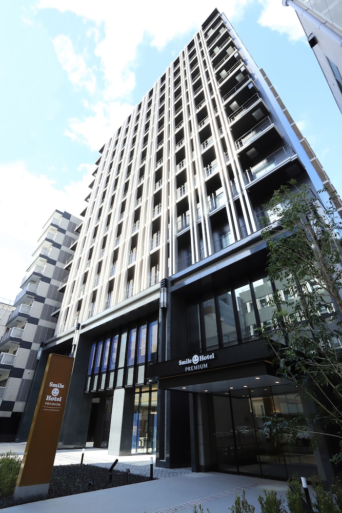 Smile Hotel Premium Osaka Hommachi in OSAKA