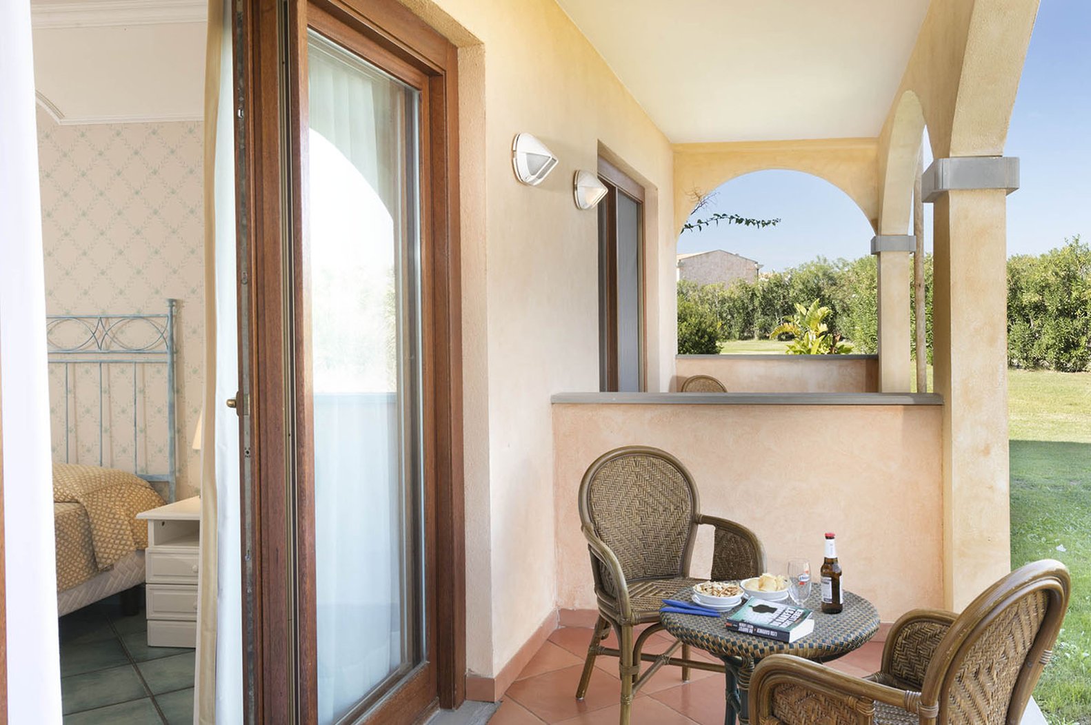 Hotel Santa Gilla 37/66
