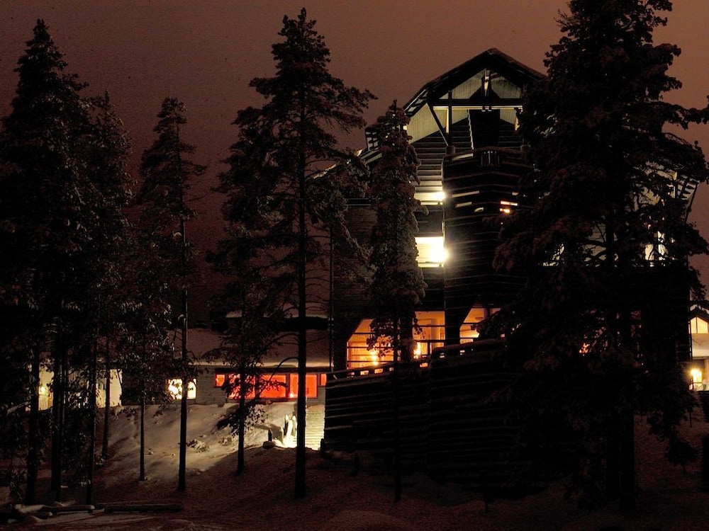 HOTEL KALEVALA 38/46