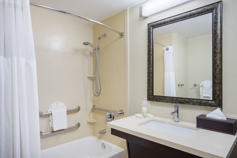Staybridge Suites Wilmington - Brandywine Valley 11/55
