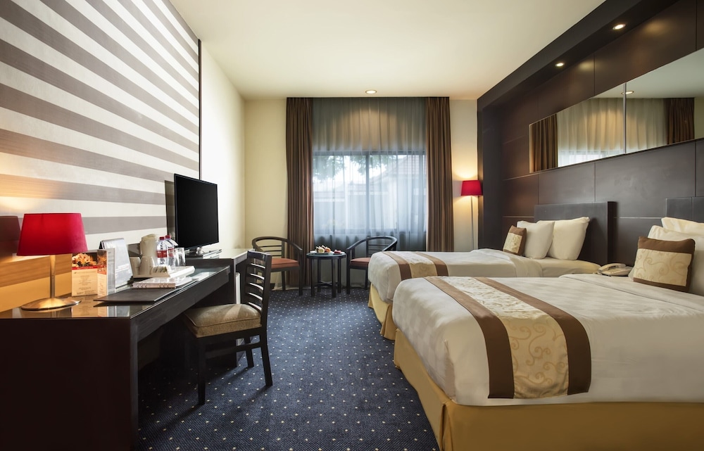 Swiss-Belhotel Silae Palu 25/73
