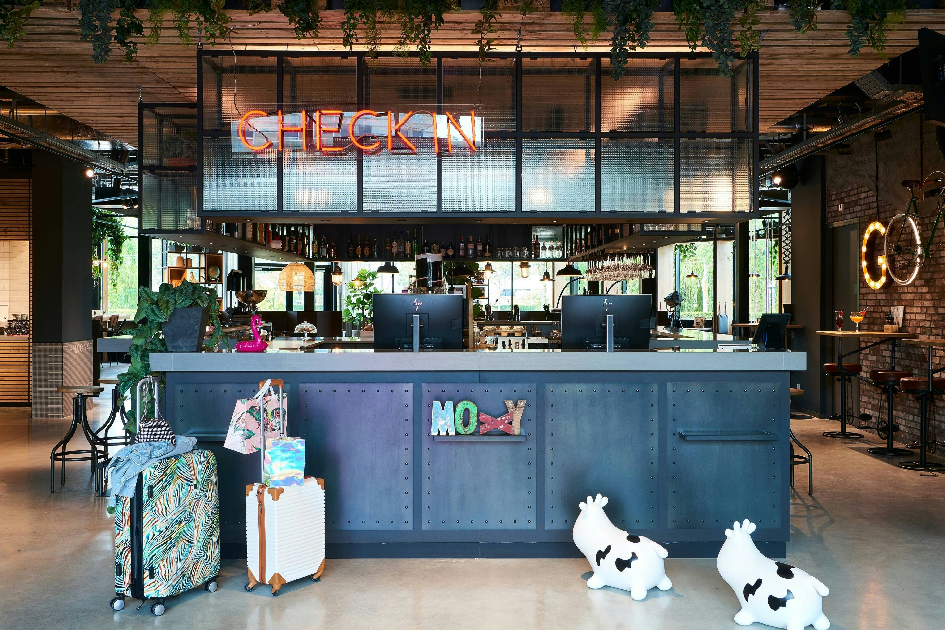 Moxy Amsterdam Schiphol Airport 7/10