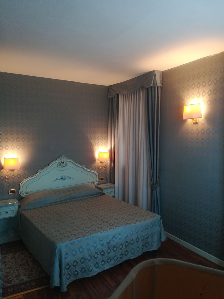 Antica Venezia 26/43