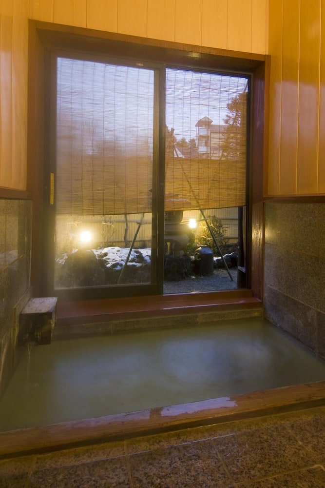 Ekinariya Ryokan 7/23