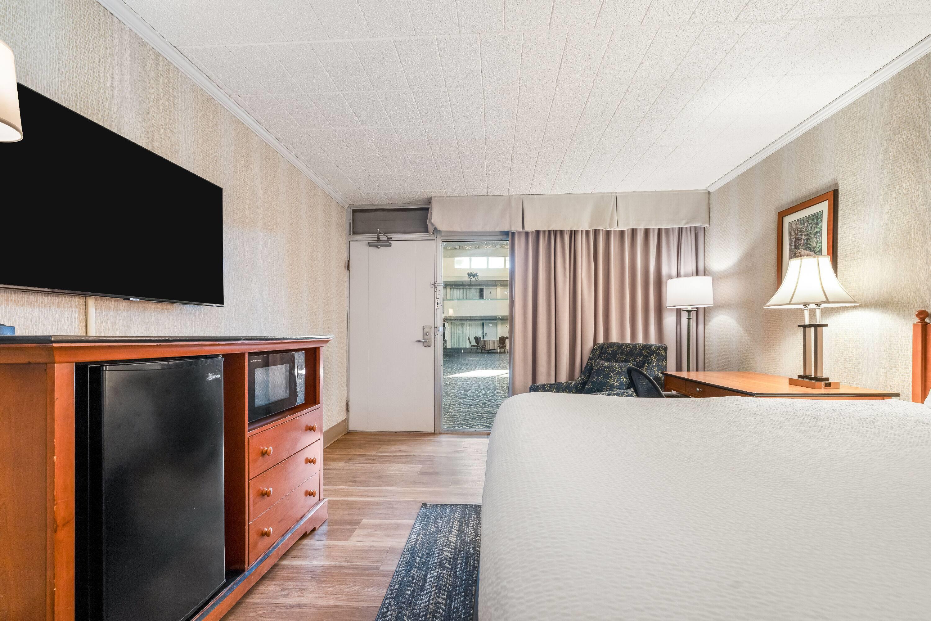 Inner, King Bed