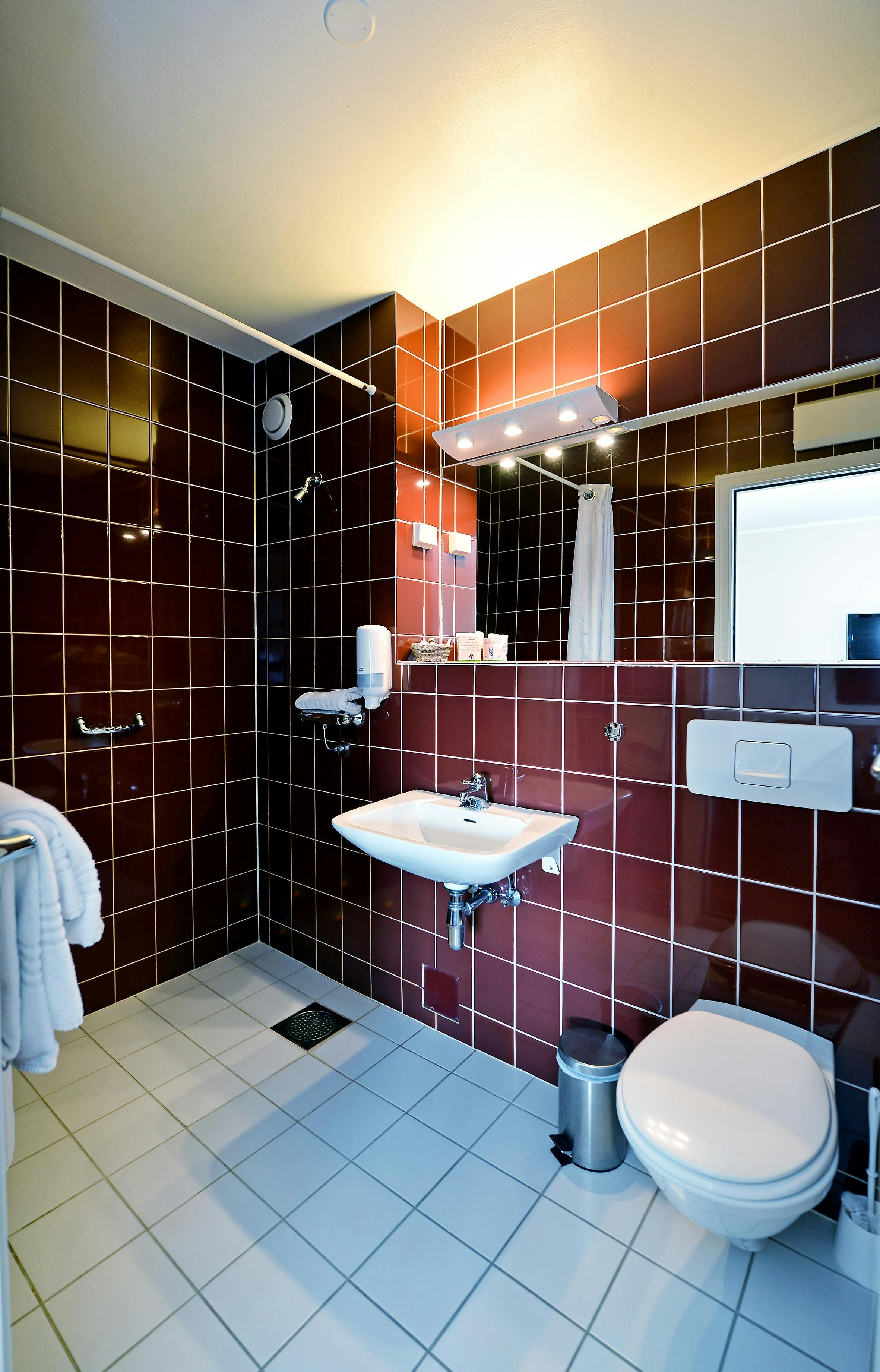 Kronen Gaard Hotell 16/20