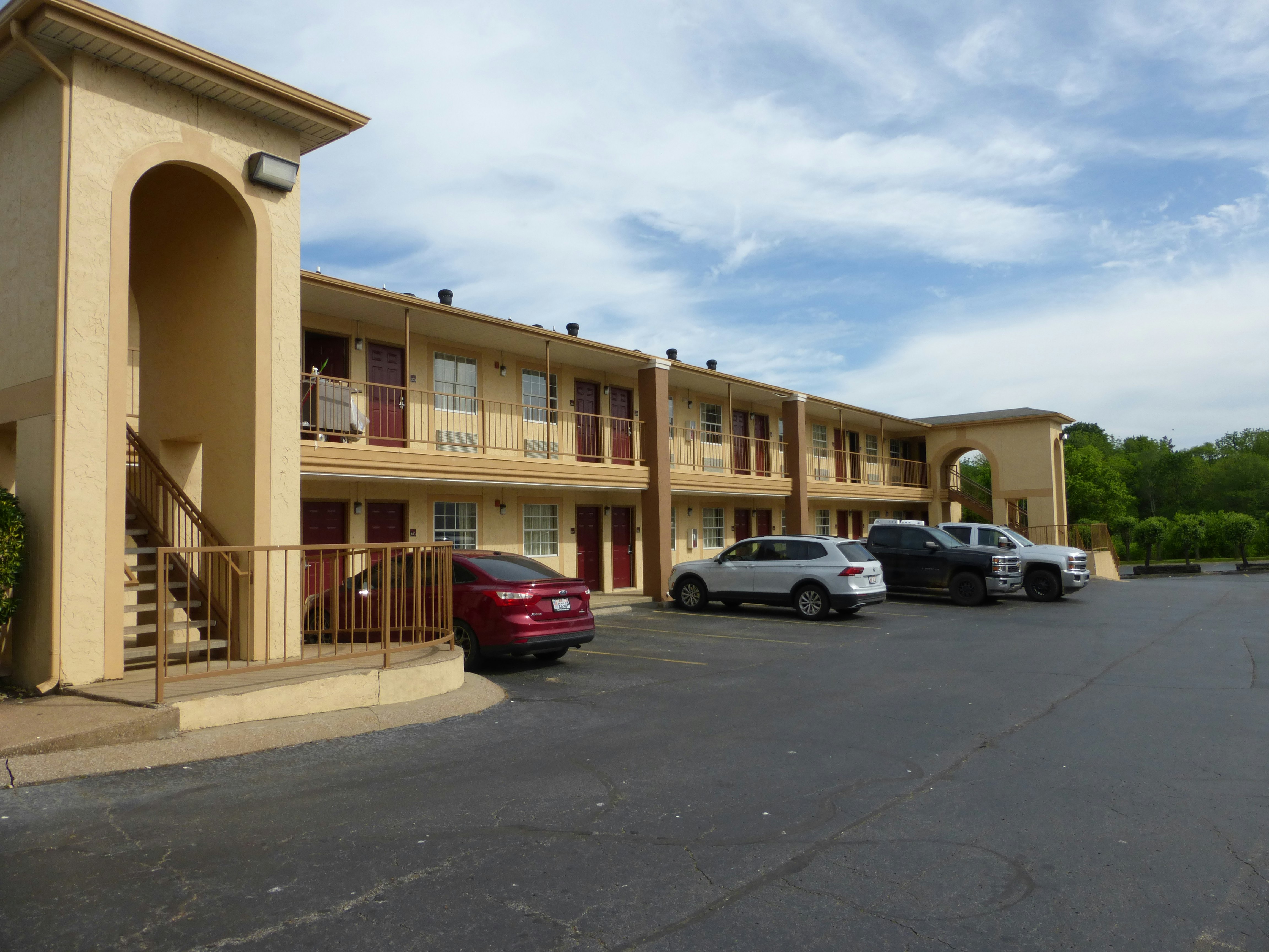 Red Roof Inn Columbia, TN 19/20