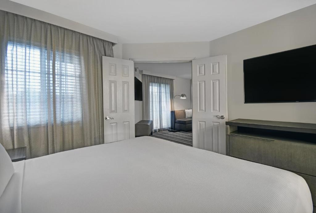 HYATT house Bridgewater 5/33