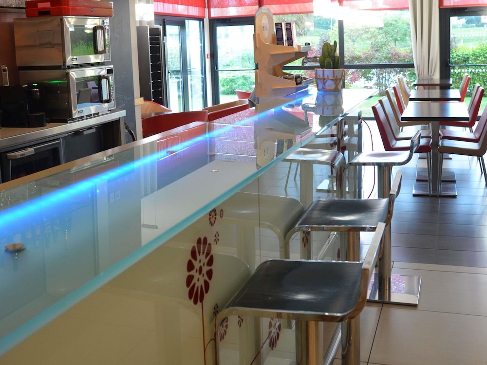 Ibis Guingamp - Coeur De Bretagne 47/63