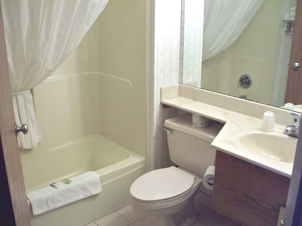 Country Inn Deerwood 37/42