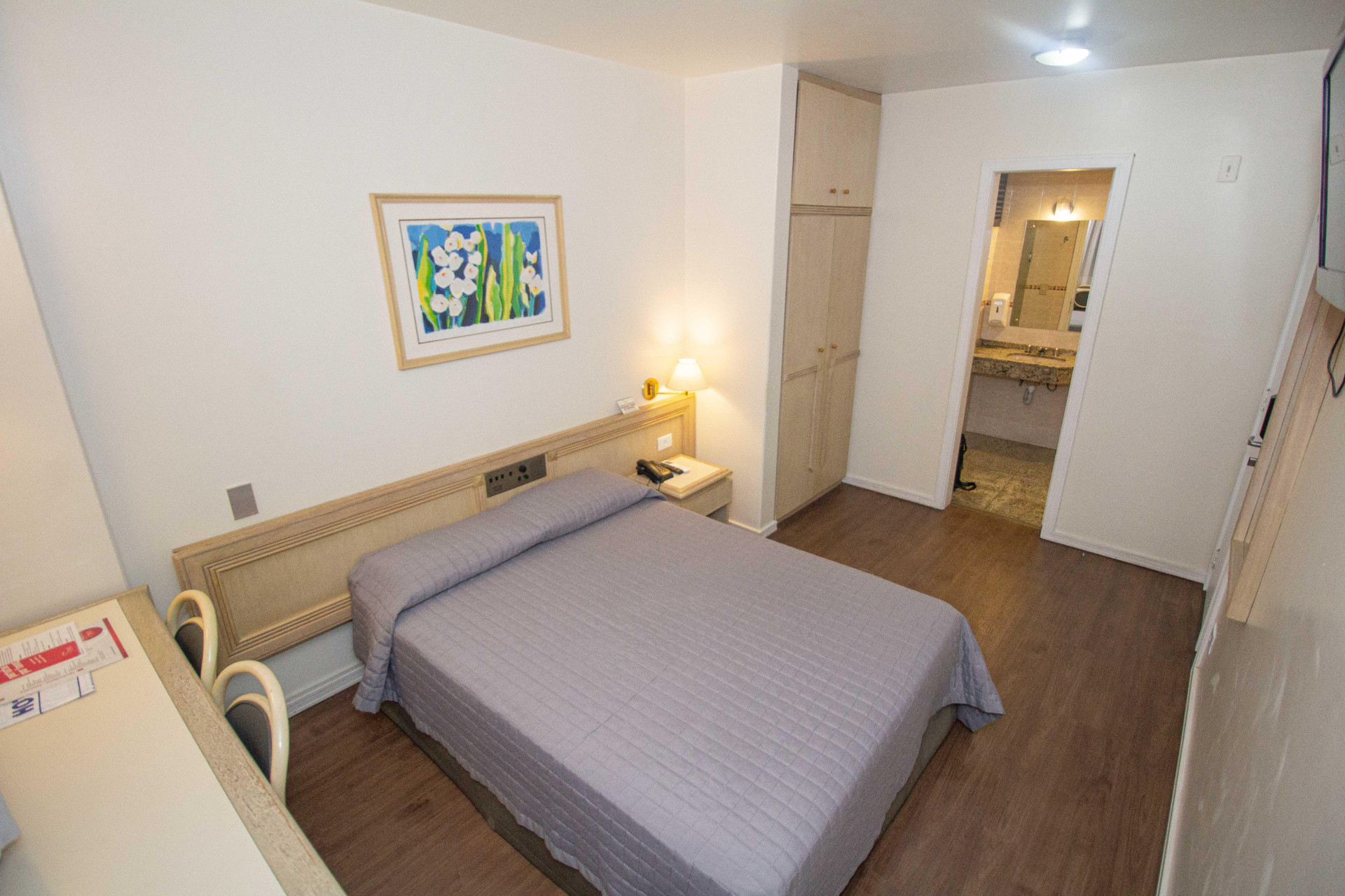 Deluxe, Double Bed