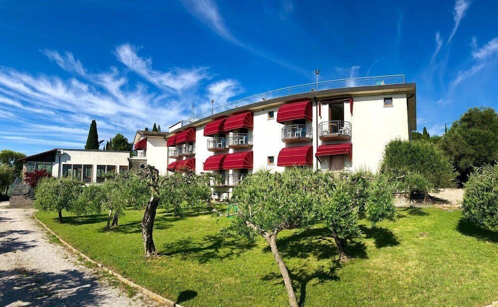 Hotel Mon Repos 36/50