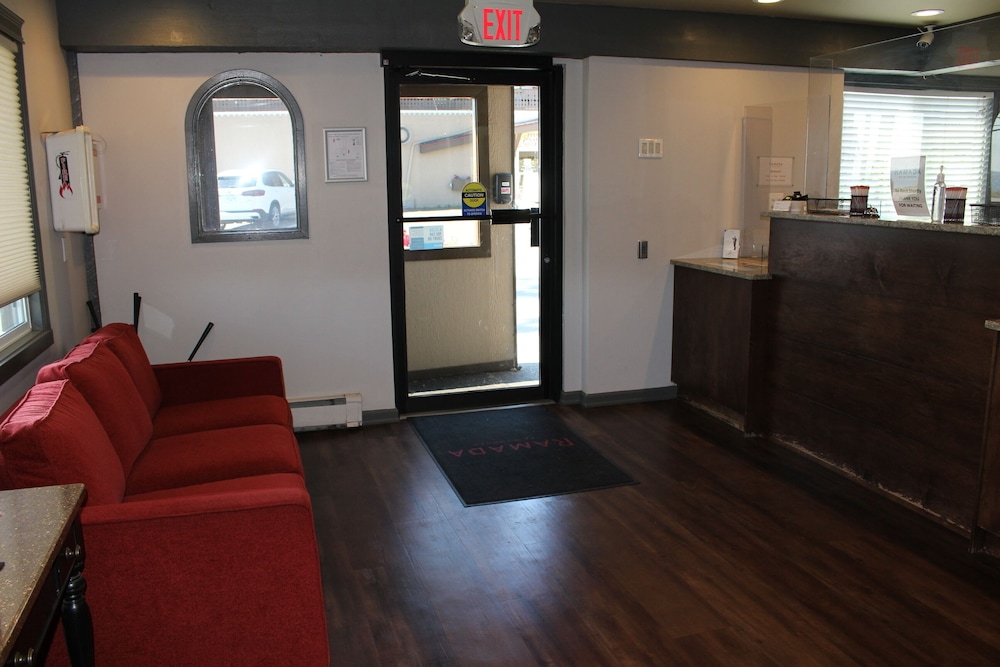 Ramada by Wyndham Campbell River 30/50