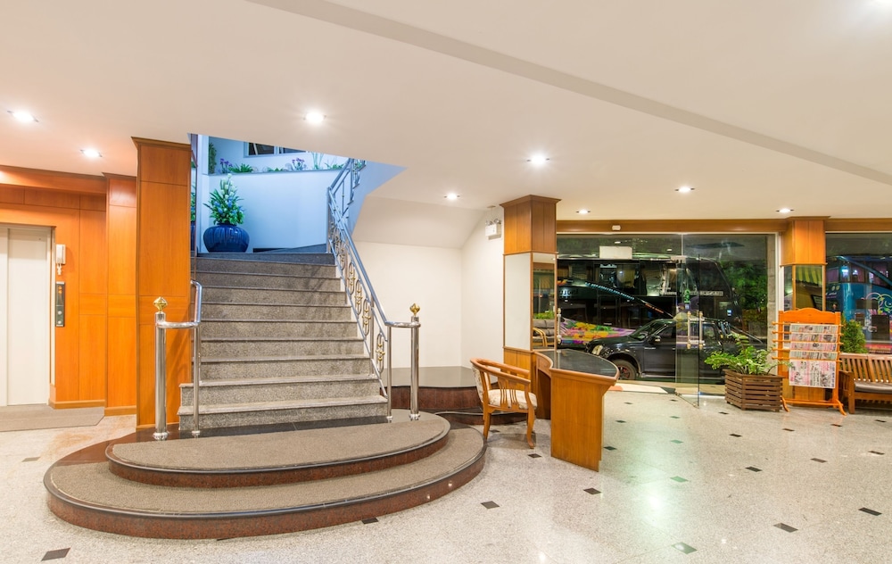 lobby
