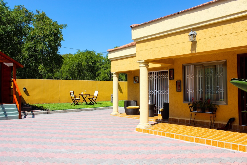 Staymorr Boutique Guest House 28/44