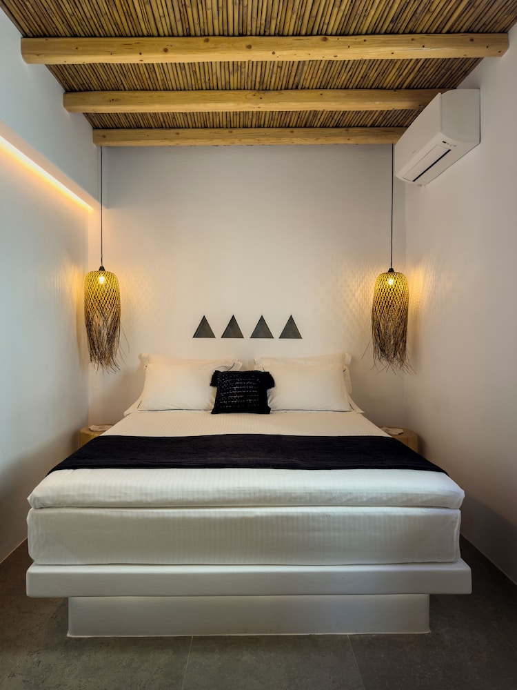 Perigiali Rooms 11/58