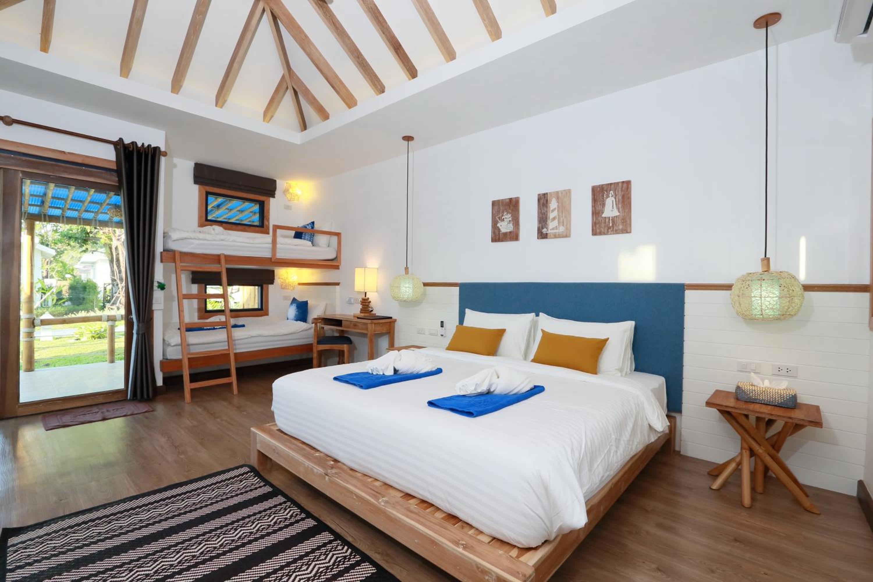 فيلا ديلوكس عائلية بسرير كينج وسرير بطابقين