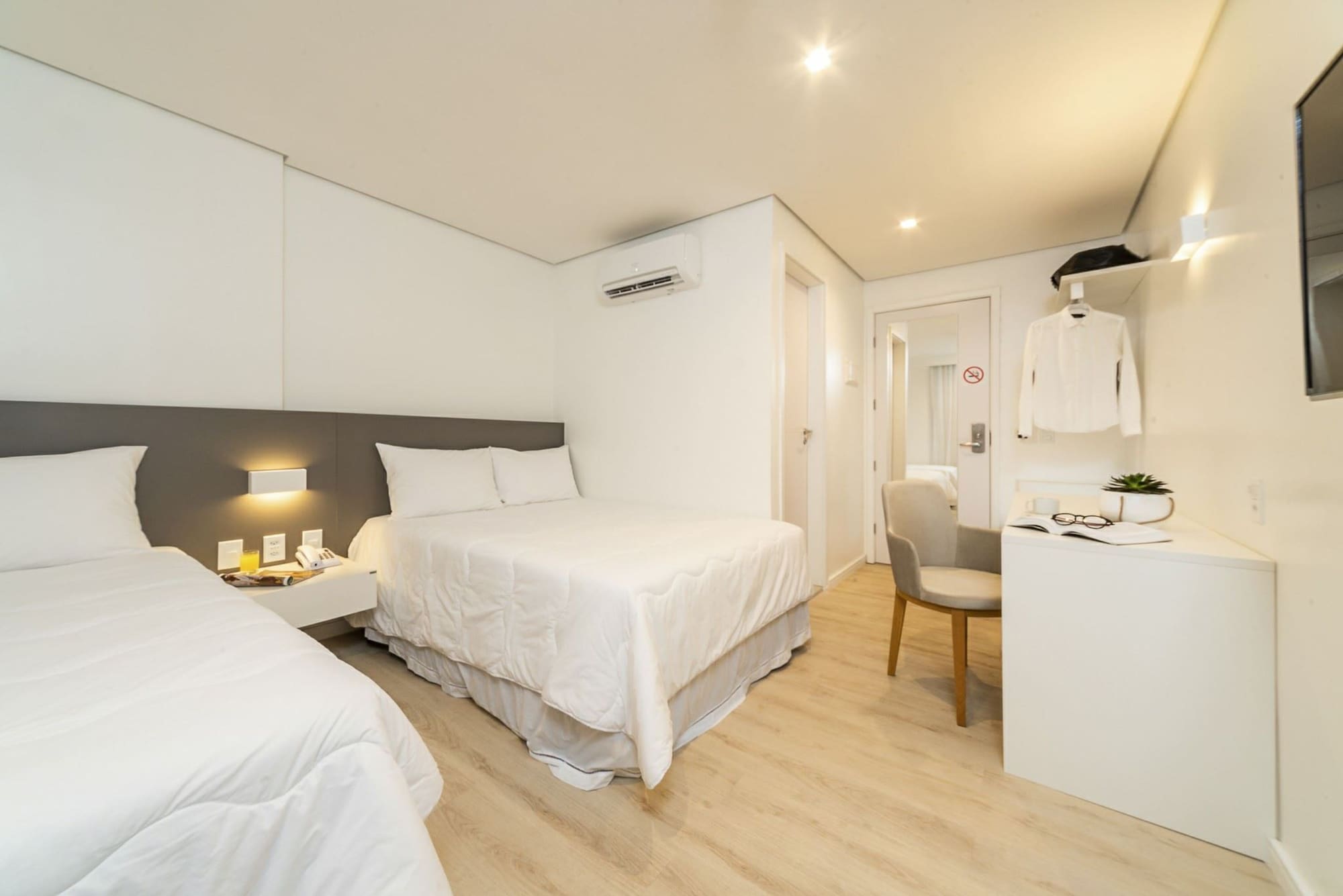 Room, 1 Double and 1 Single Bed, City Side