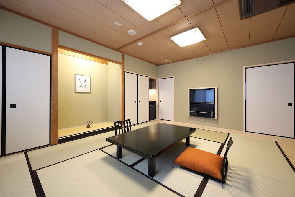 Gion Ryokan Karaku 34/49