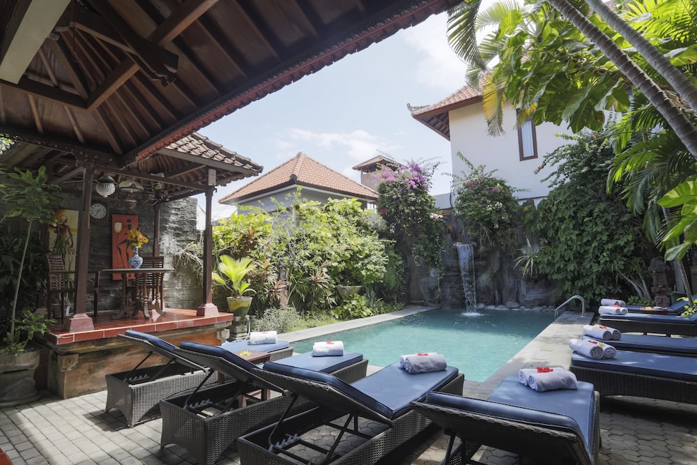 Sans Vibes Puri Mango Hotel Sanur 3/67
