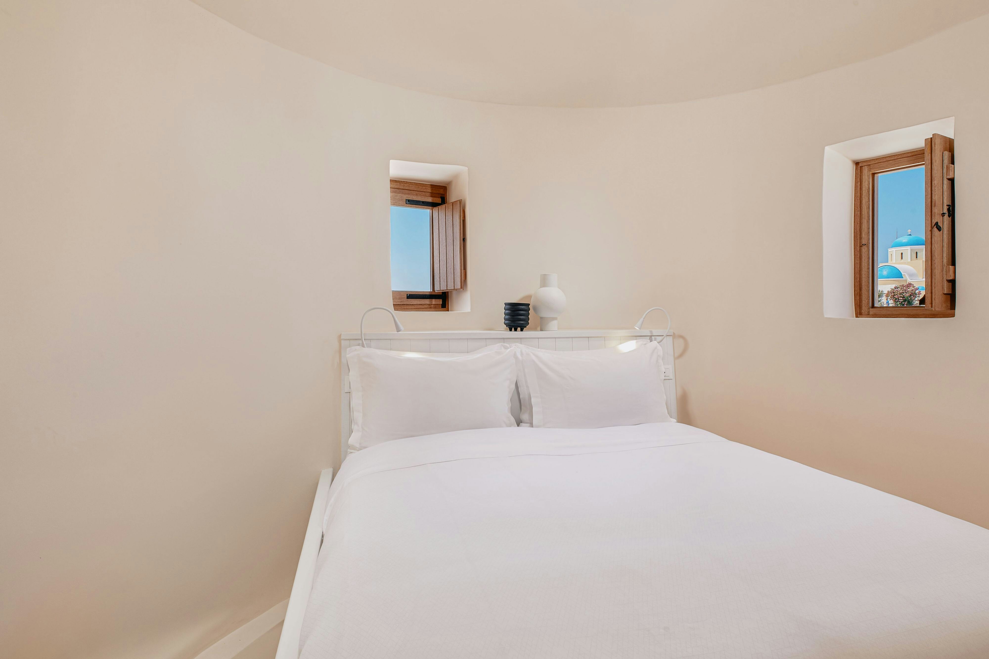 Mystique, a Luxury Collection Hotel, Santorini 16/79