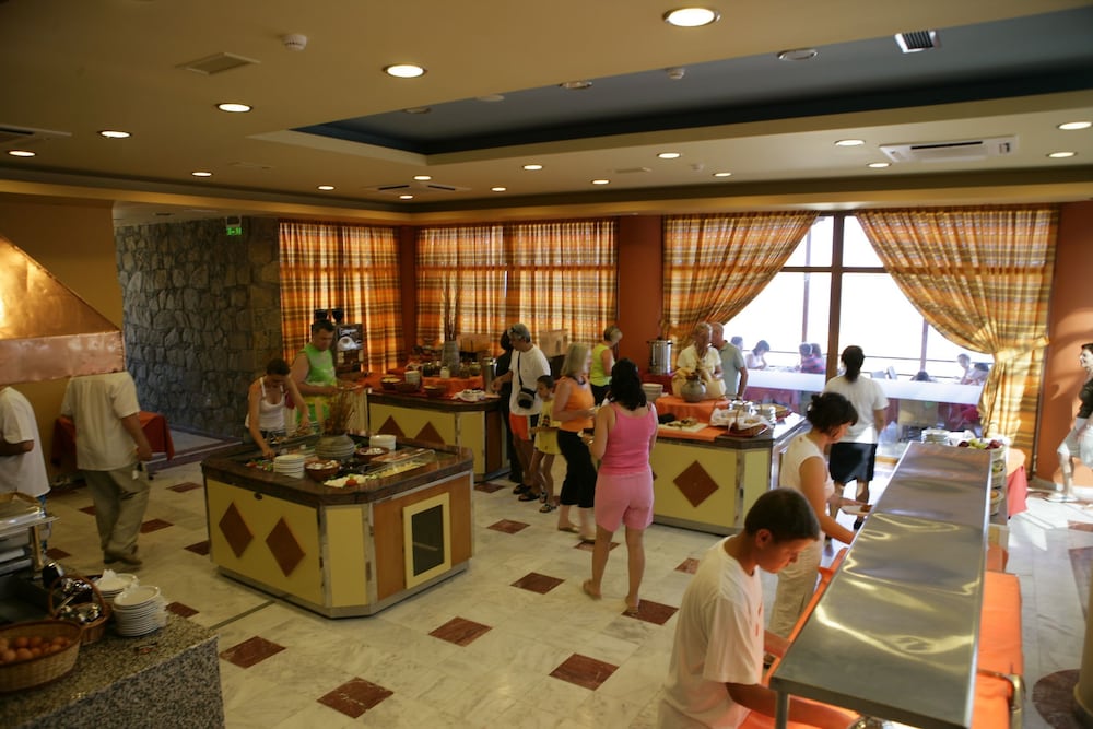 Lemnos Village Resort Hotel 52/71