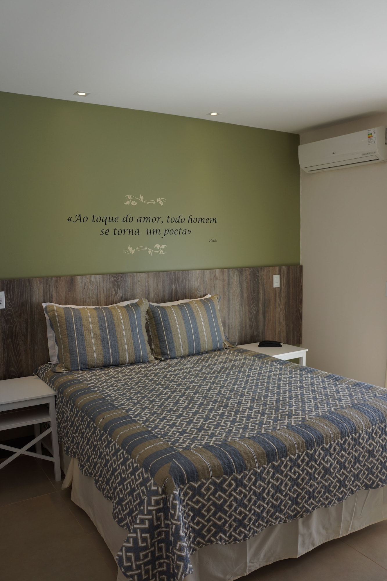 ROOM, DOUBLE BED, ATTIC