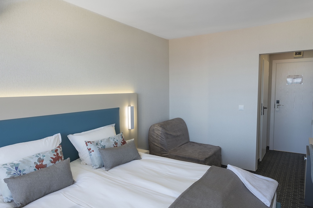 MPM Orel Hotel 15/50