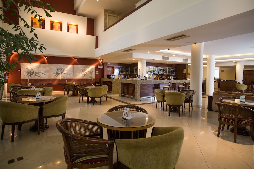 Hotel Casino Acaray 53/65