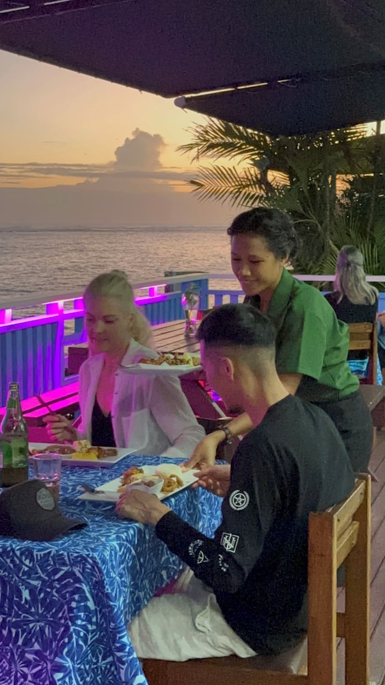 Litia Sini Beach Resort 25/50