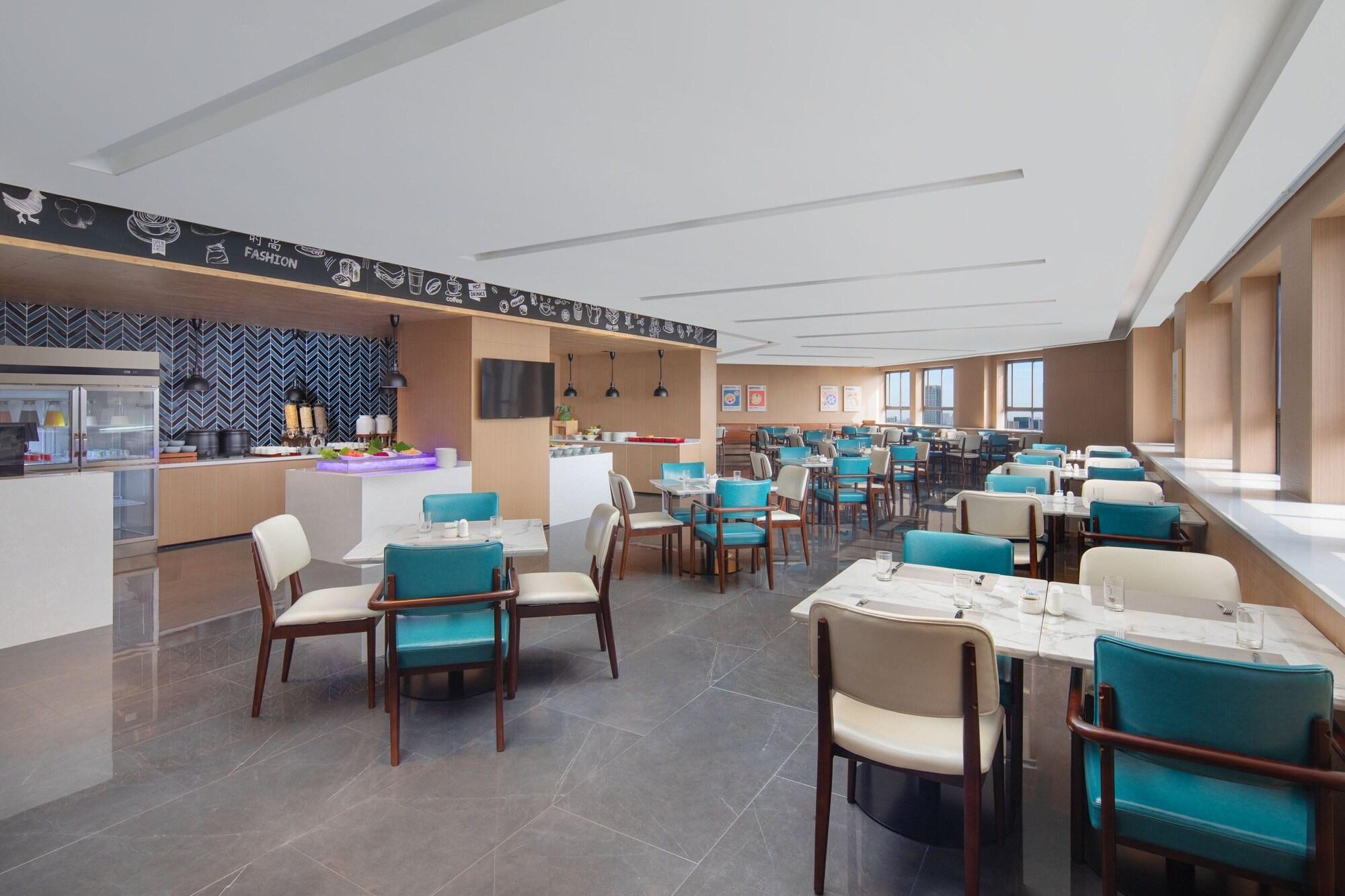 Fairfield By Marriott Kunshan 14/18