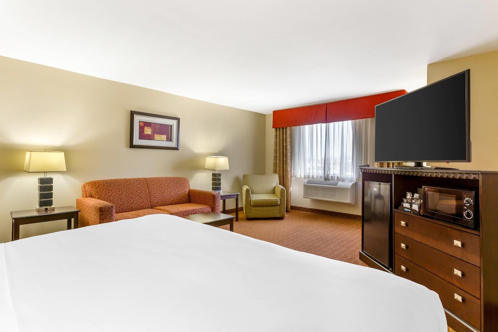 Standard, King Bed