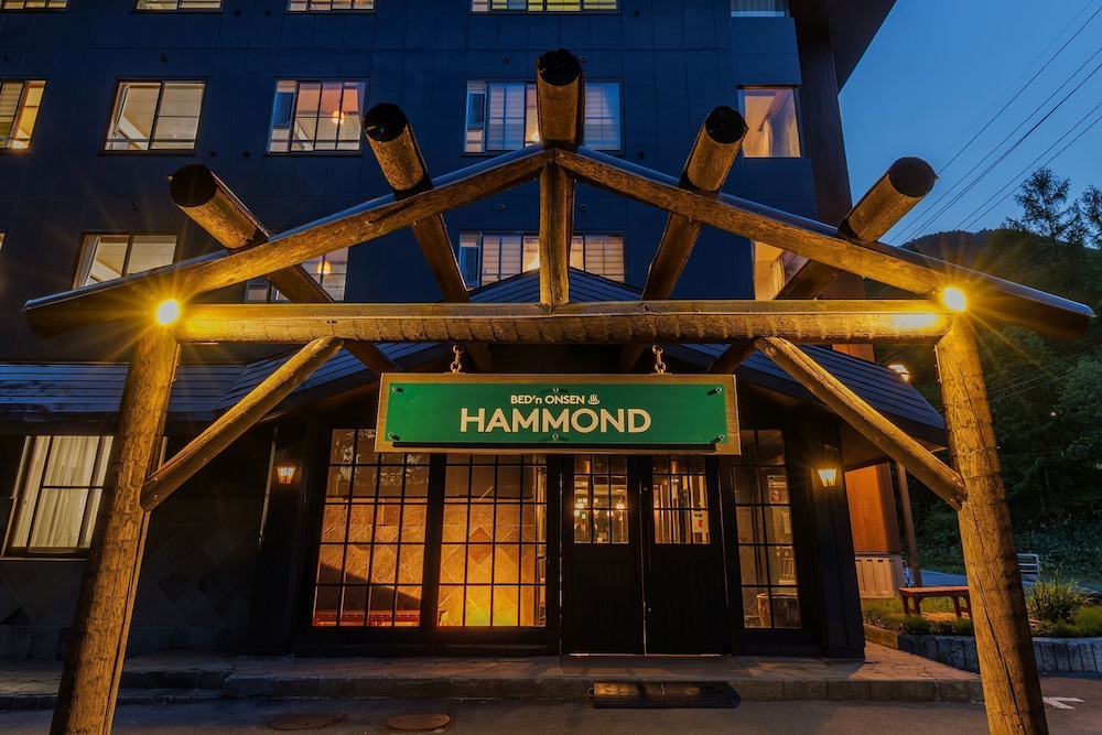 Hotel Hammond Takamiya 3/53