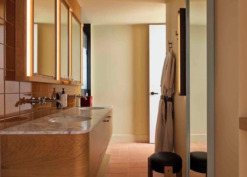 Loft, Suite, King Bed