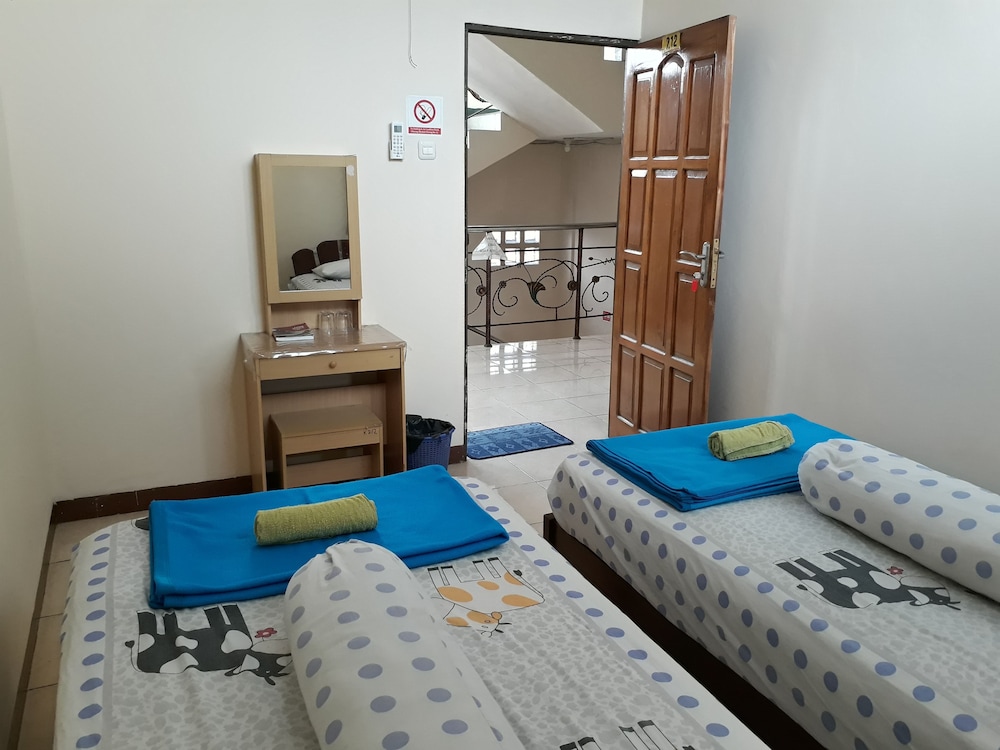 Imam Bonjol Hostel 14/15