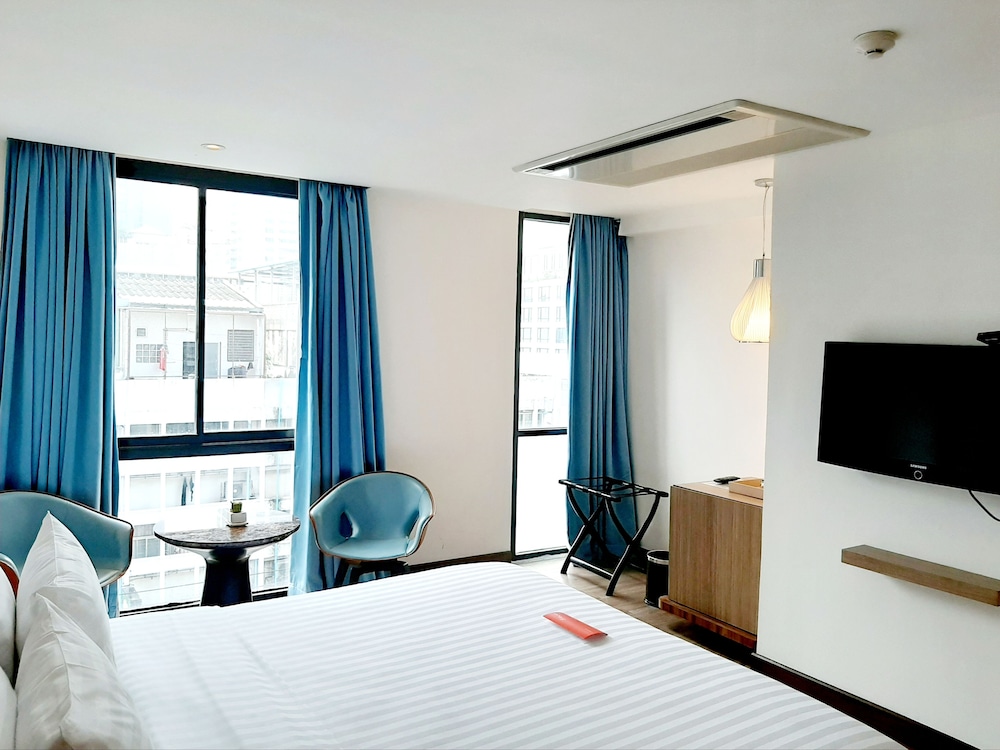 Sacha Hotel Uno 9/50