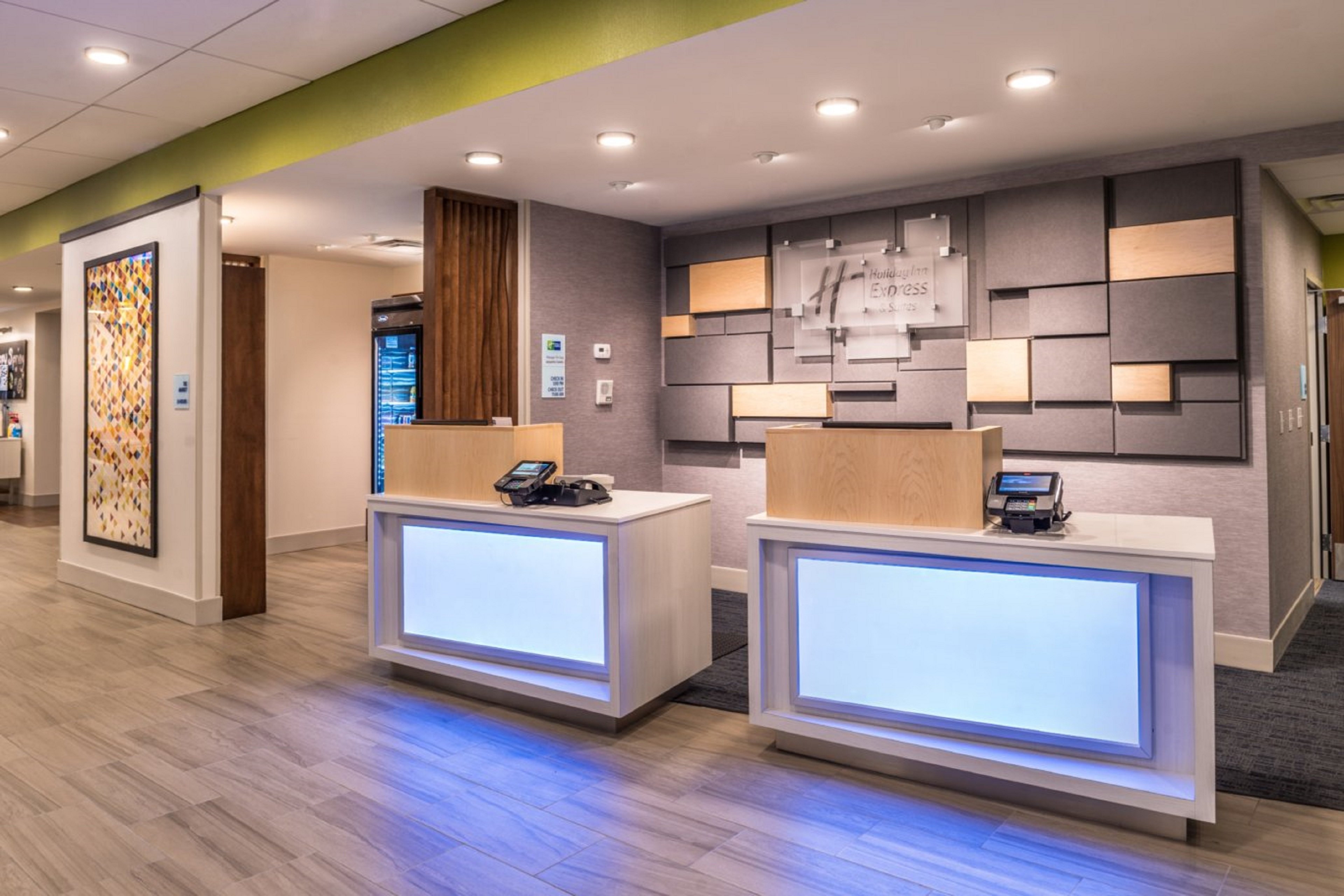 Holiday Inn Express Suites Tampa North Wesley Chapel 4/62