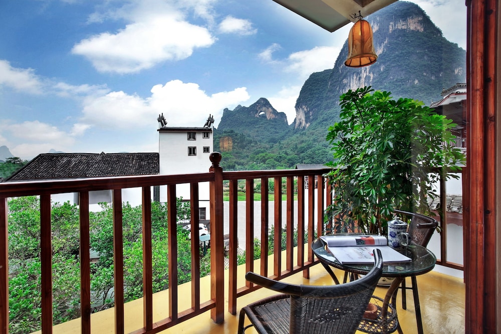 Yangshuo Village Inn 48/50