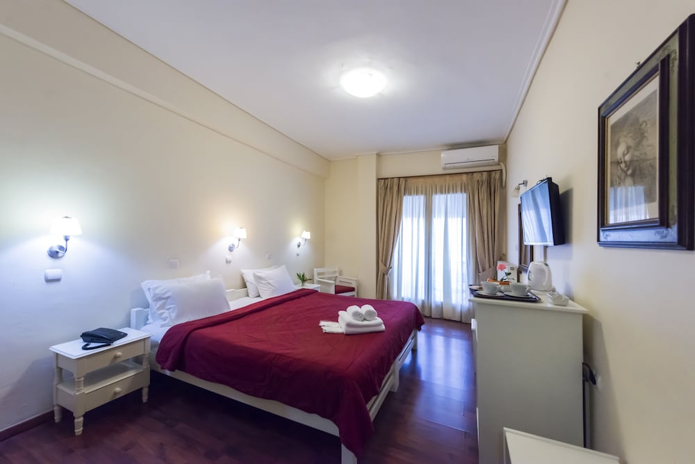 Akrogiali Hotel 37/75