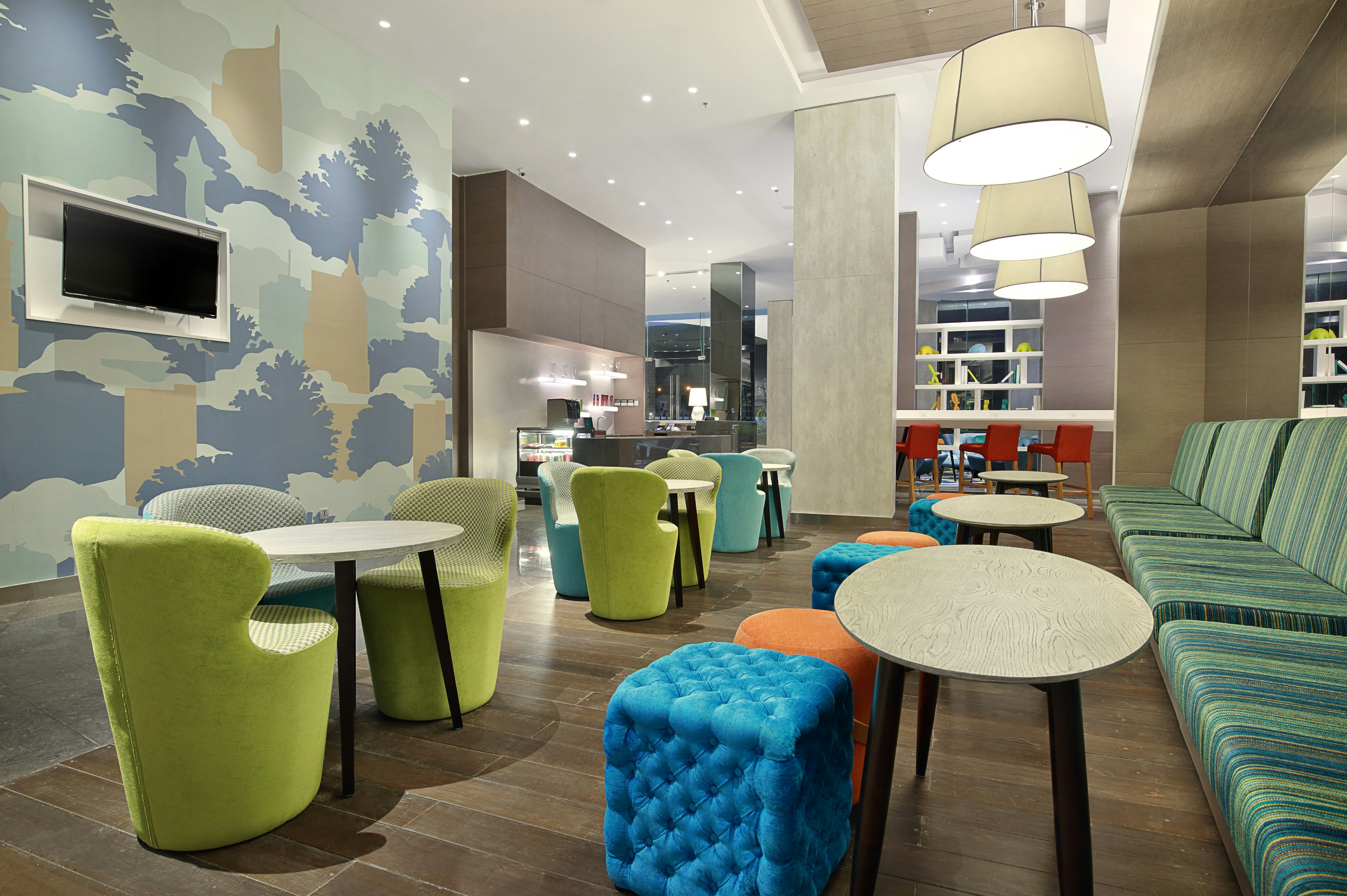 Holiday Inn Express Jakarta Wahid Hasyim 36/54