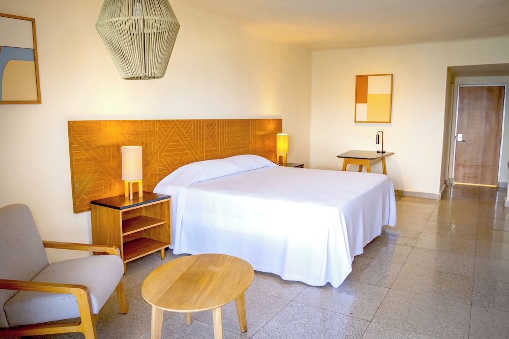 غرفة قياسية بسريرين كوين، Friendly Fun Vallarta Different Experiences 5/10