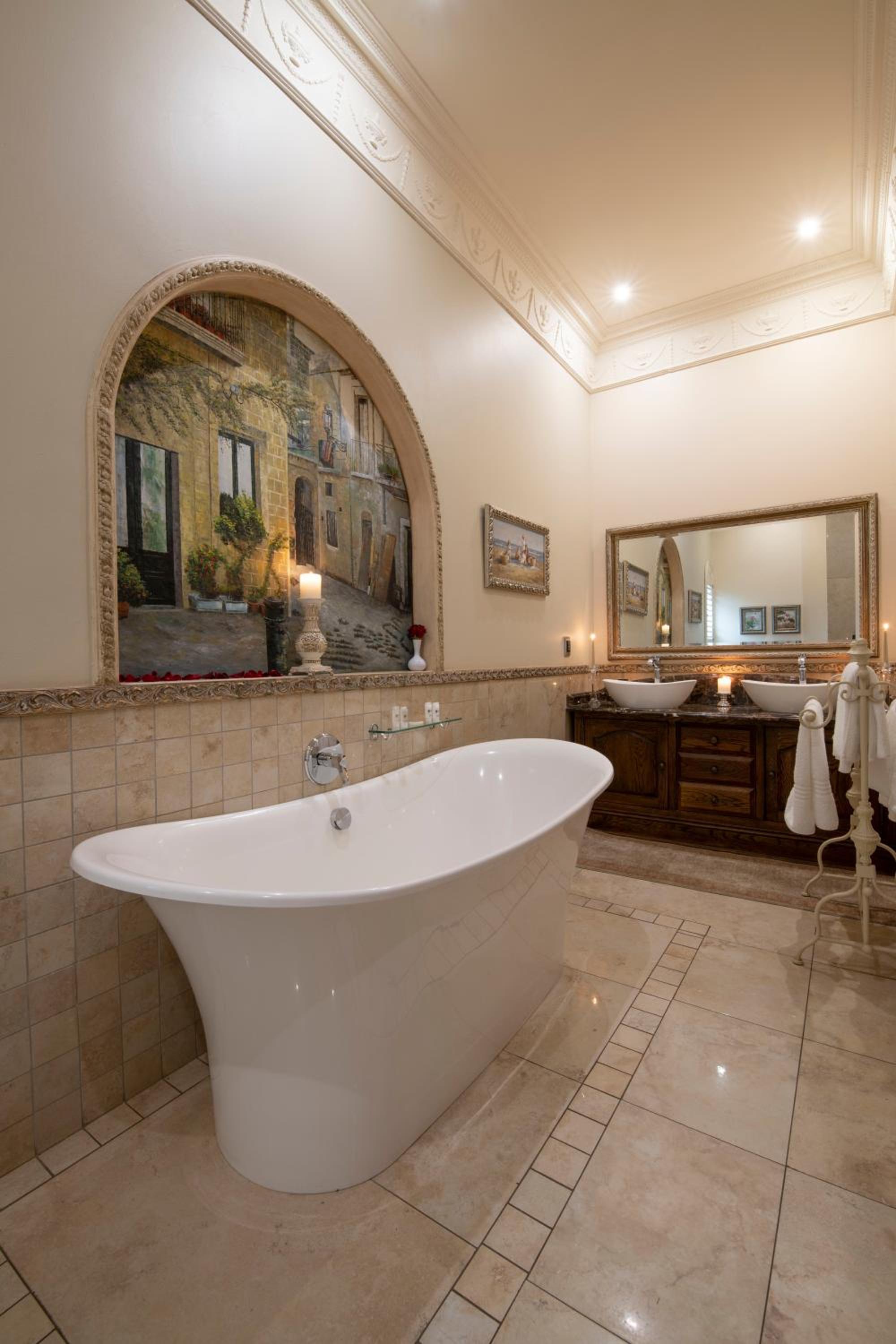 THREE RIVERS LODGE & VILLA ANNA SOPHIA 45/50