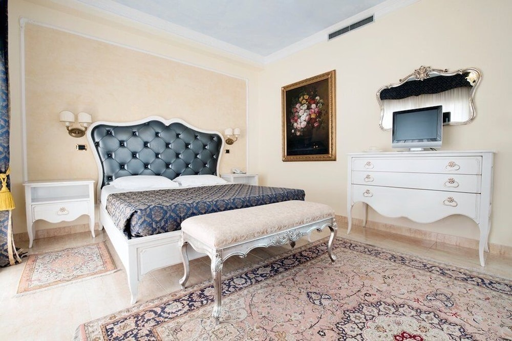 Grand Hotel President Olbia 26/68