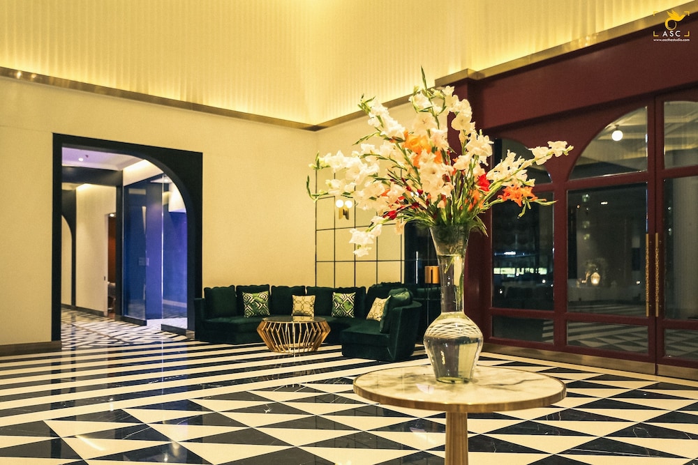 Clarks Inn Suites Raipur 11/50