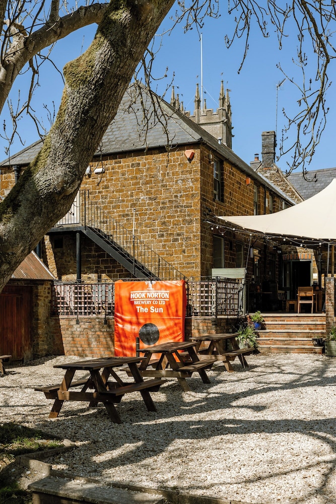 The Sun Inn 22/50