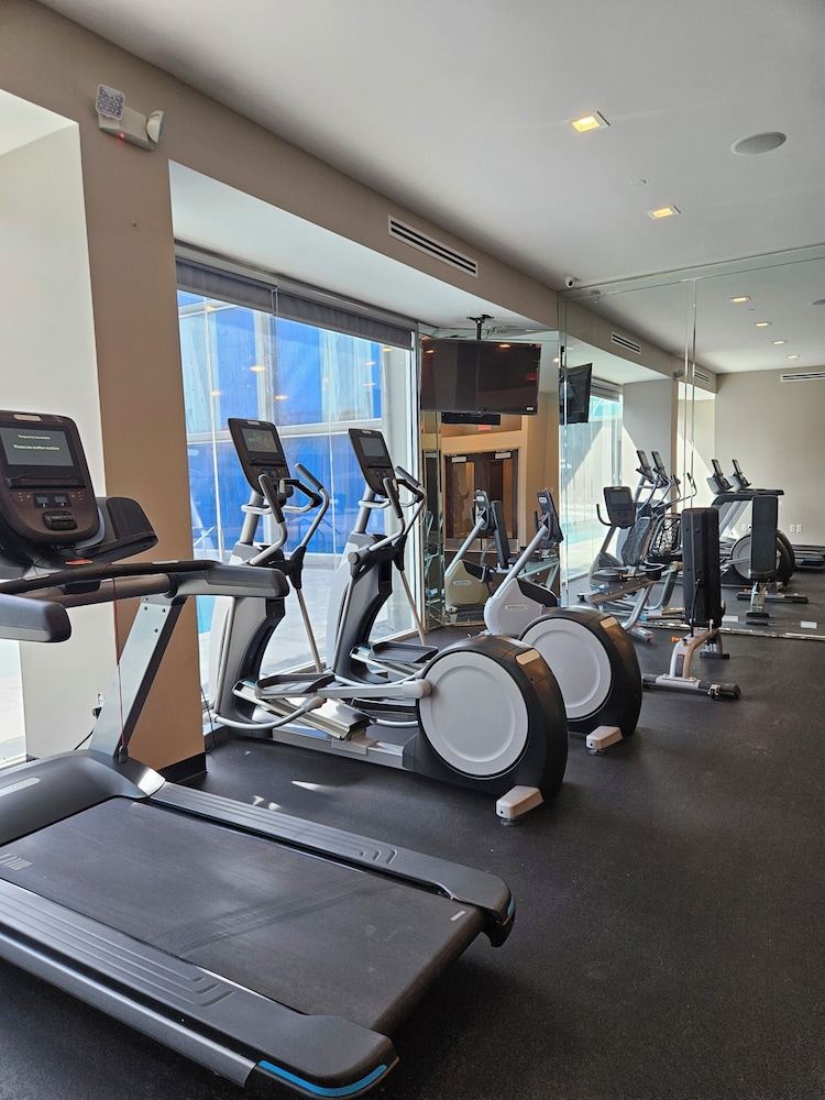 DoubleTree Houston Brookhollow 27/49
