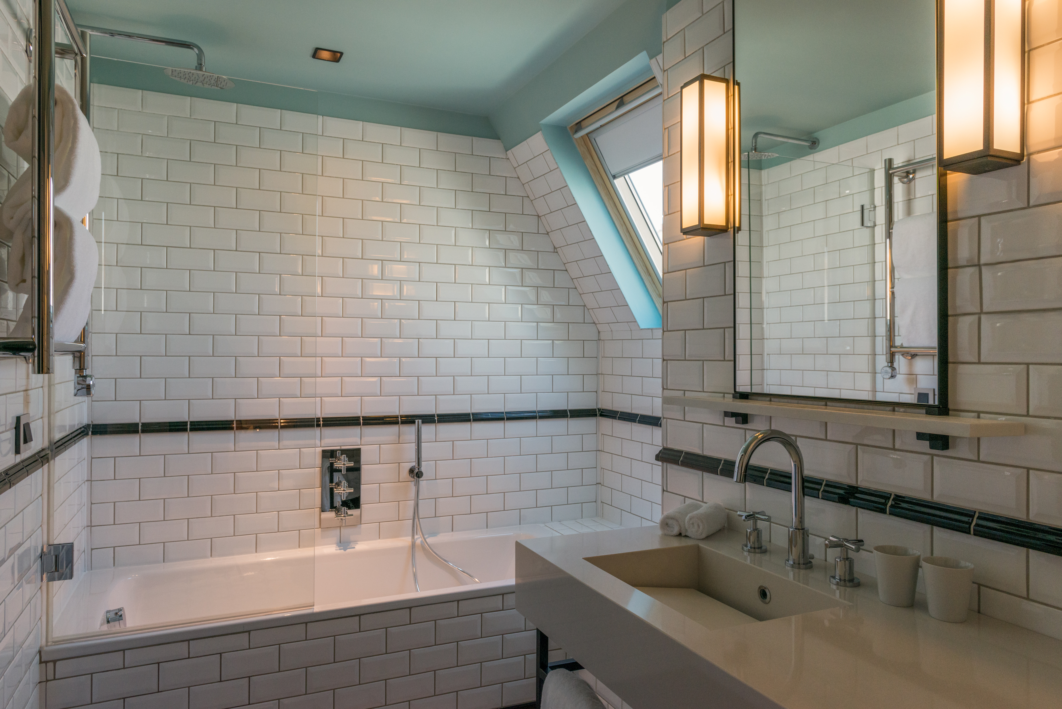 Capital, Junior Suite